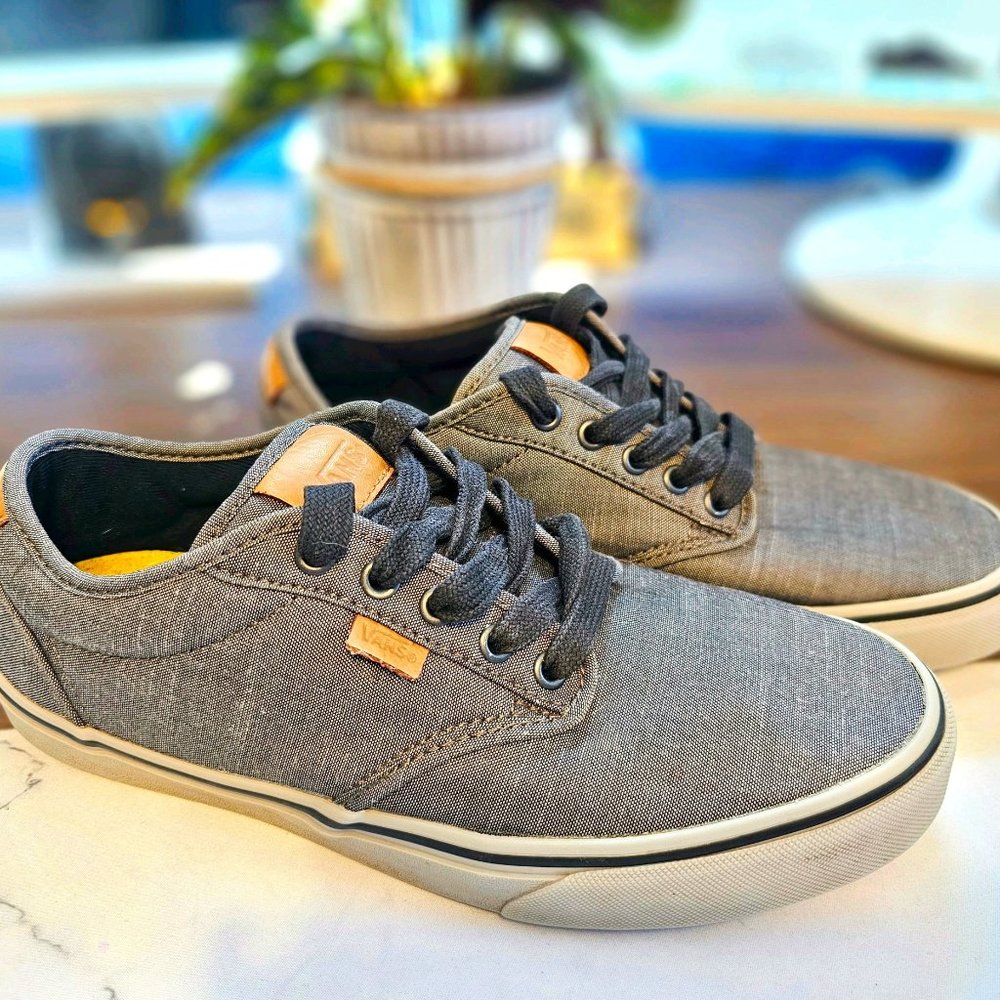 Men's Atwood Deluxe Ultra Cush Low Top Sneaker - Sz 9